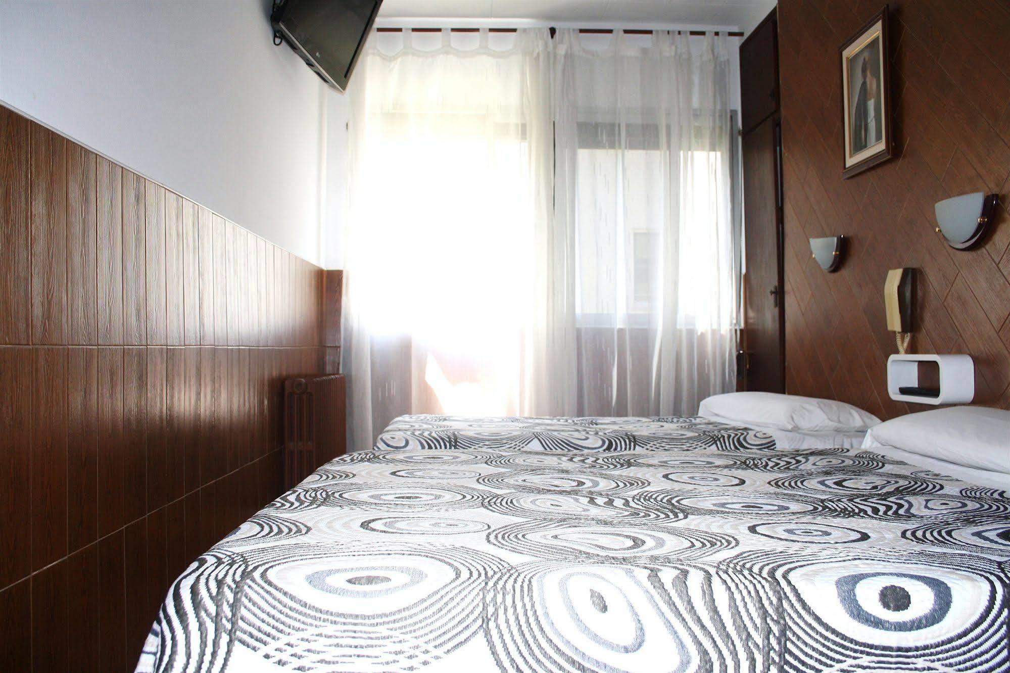 Gasthof Sanmar Figueres (Girona)